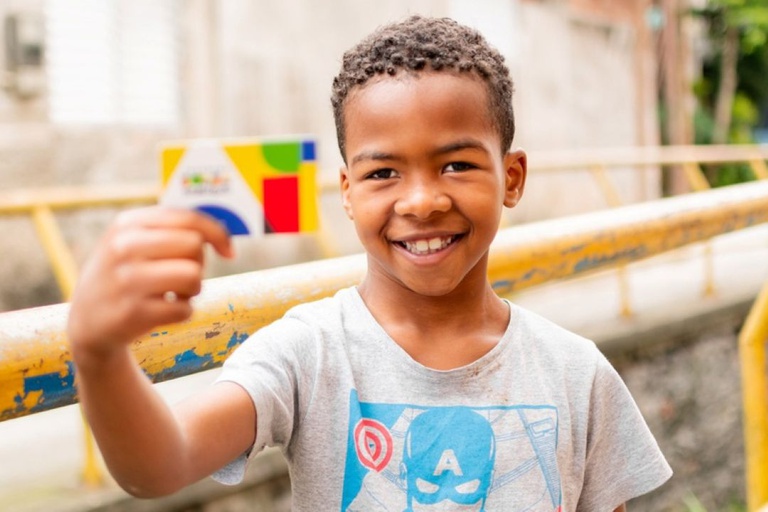 Programa atende famílias em todos os 15 municípios de Roraima.