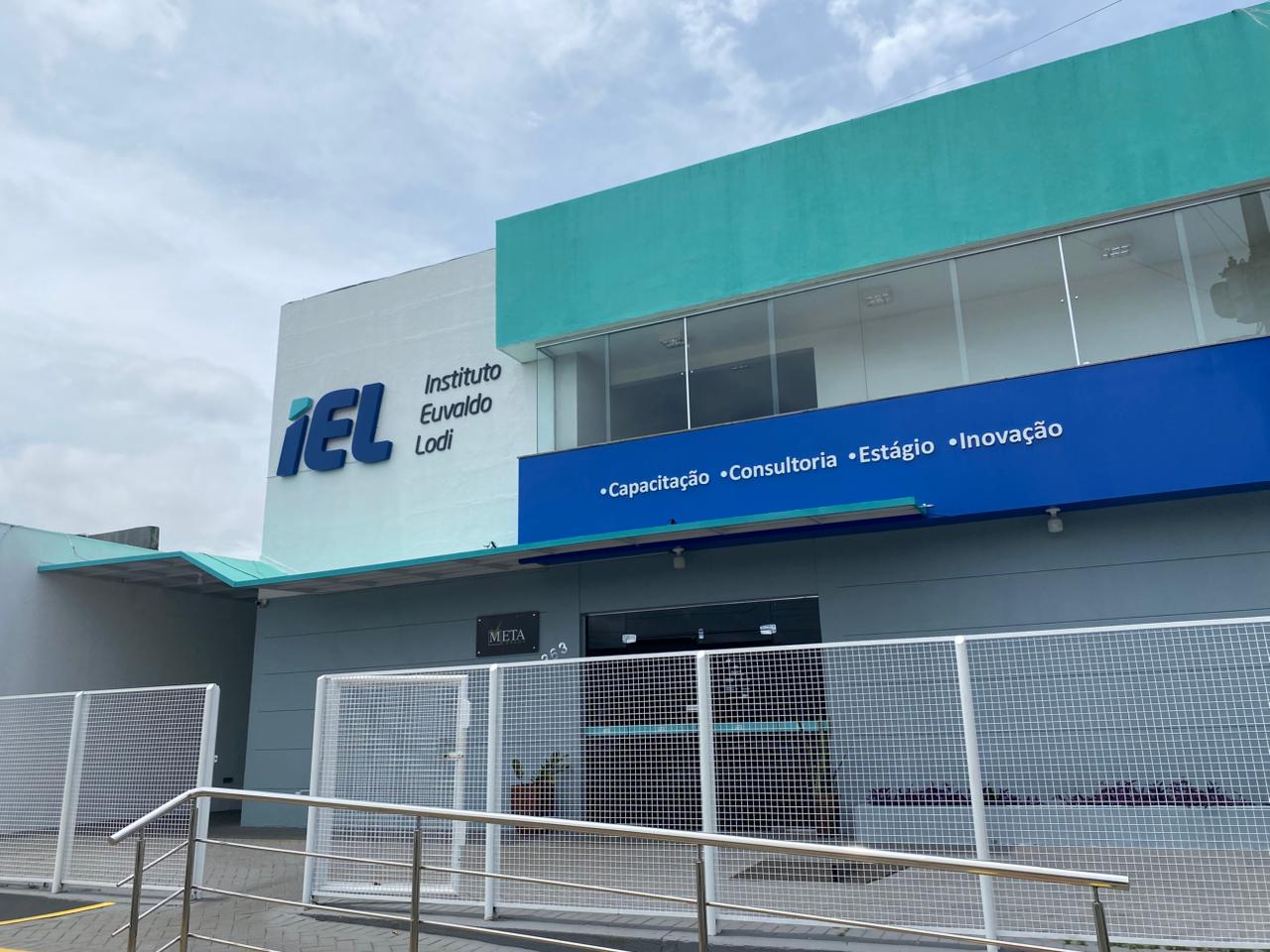 IEL Roraima promove ciclo de oficinas sobre Inteligência Artificial, carreira e oportunidades de estudo em Portugal