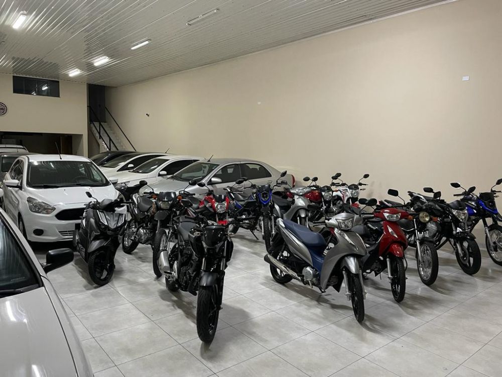 O cenário dos carros usados: retração de preços e os modelos mais valorizados por região